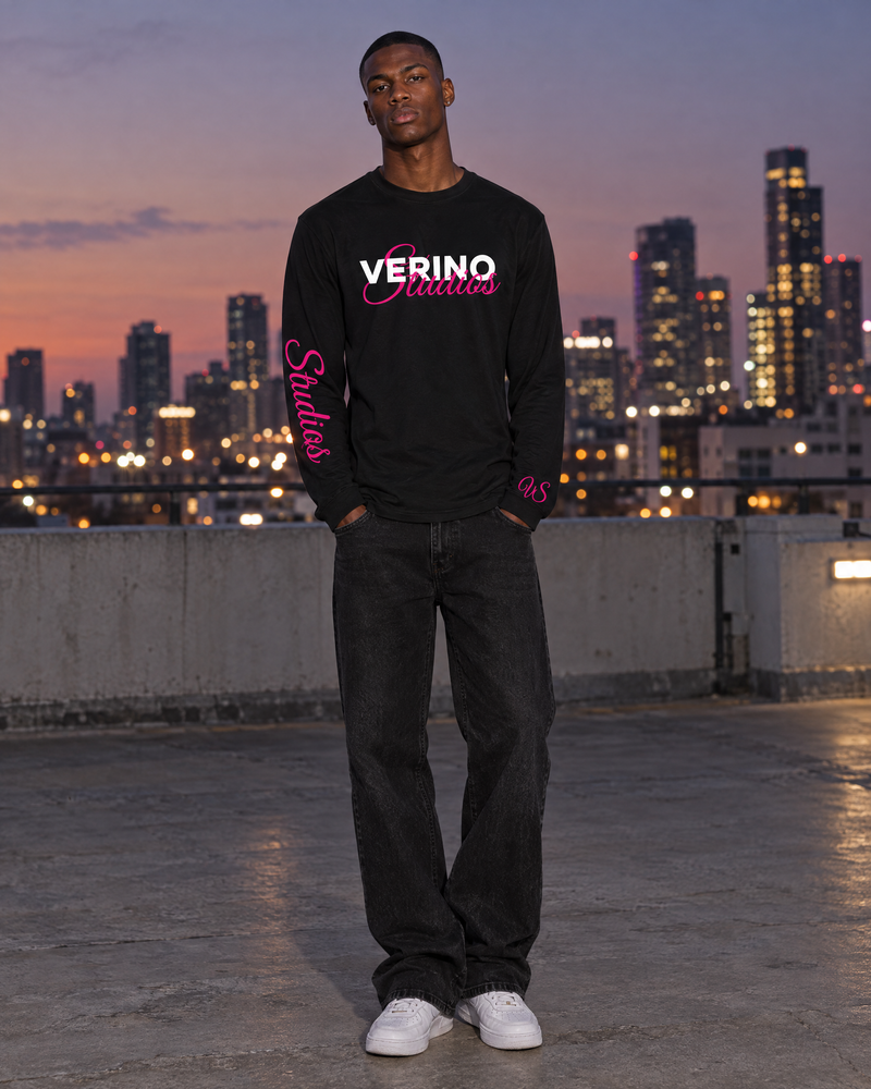 VERINOSTUDIOS longsleeve zwart/roze op een dak